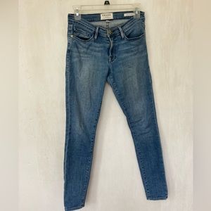 Frame Le Skinny De Jeanne